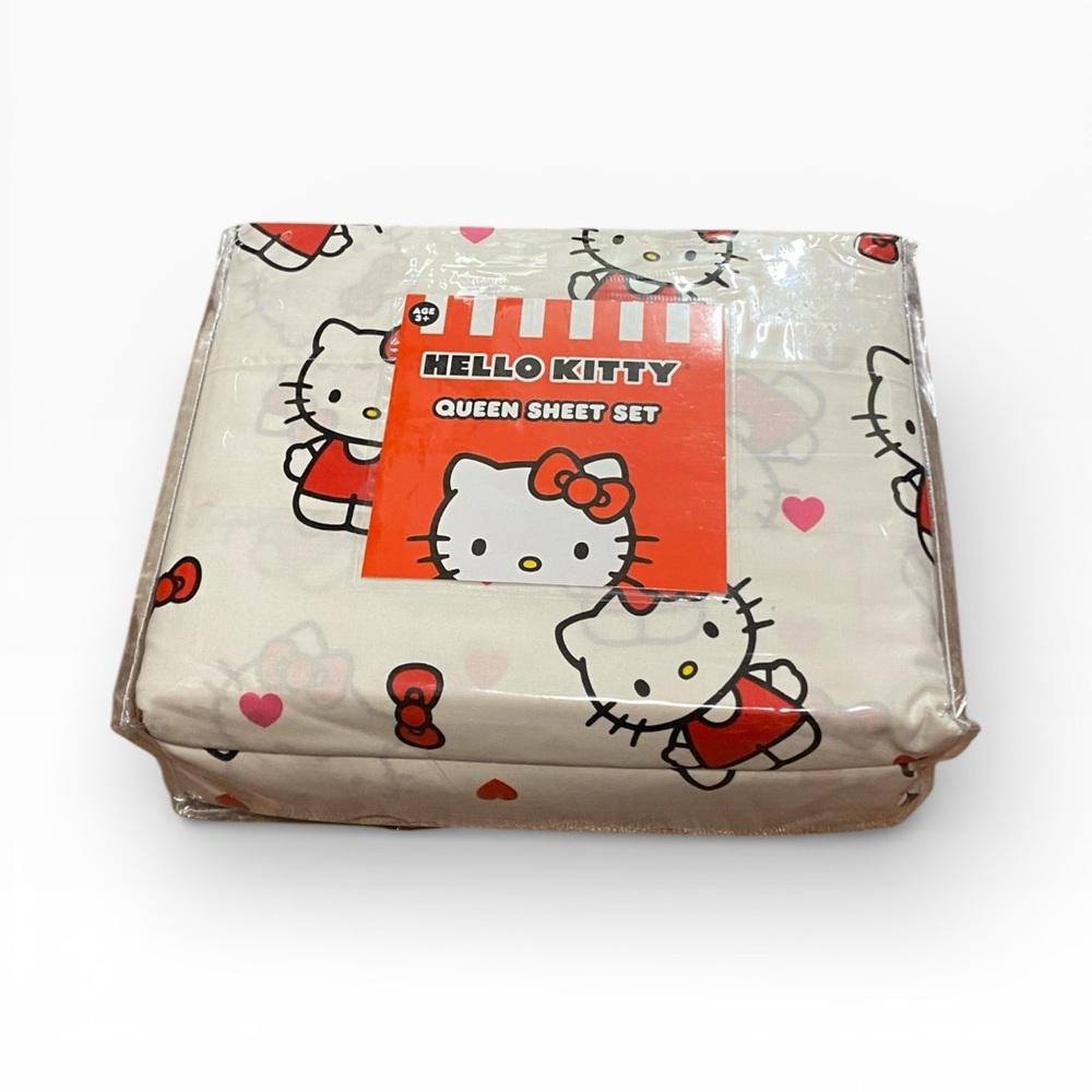 New Hello Kitty Queen Sheet Set 4 piece
